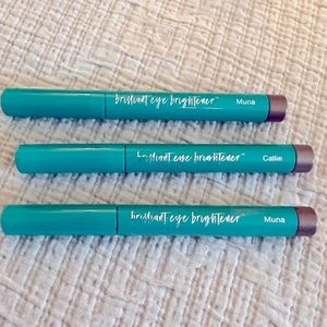 Thrive Brilliant Eye Brightener Eyeshadow Sticks Muna Callie waterproof